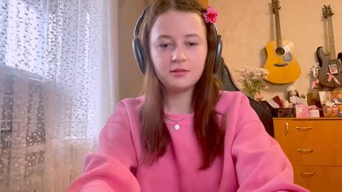 Lili online show from November 20, 4:46 am