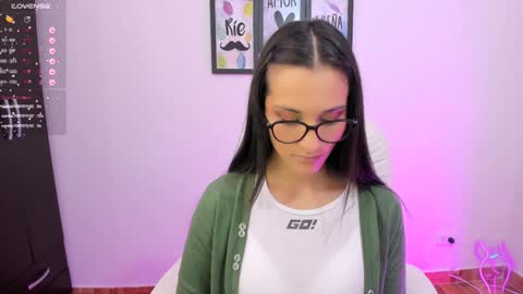 Leidy online show from January 11, 7:49 pm