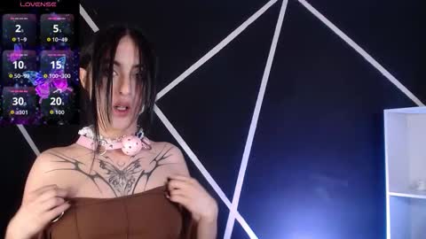 lilith07_ online show from November 17, 7:36 pm