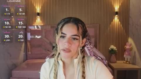 Lilith  online show from March 25, 8:45 pm