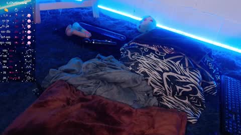 IG soylilith green7   online show from January 31, 4:14 am