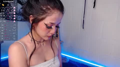 IG soylilith green7   online show from February 4, 3:22 am