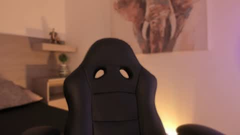 lilith_sage_ online show from June 30, 8:19 pm
