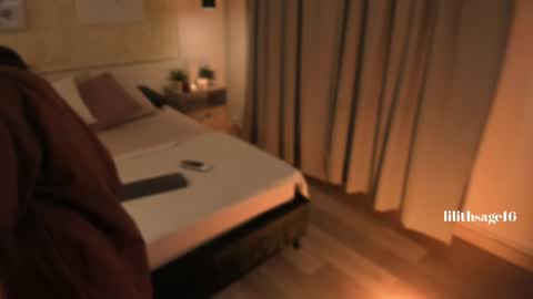lilith_sage_ online show from July 22, 8:10 pm