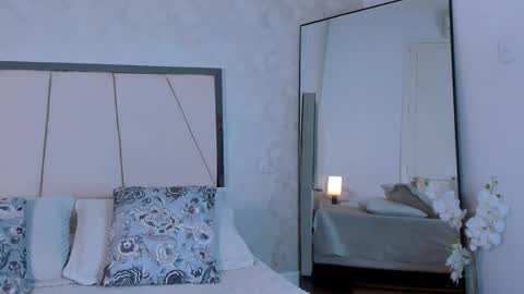 Lilit online show from November 18, 8:54 pm