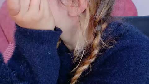 L I L I T H  online show from February 3, 11:37 am