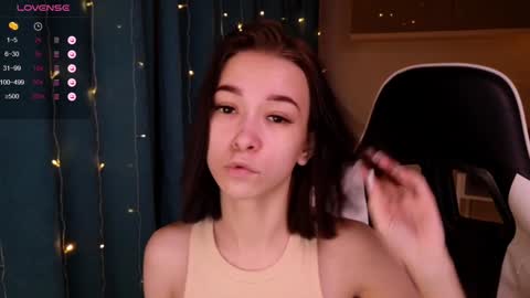 lilithstrangfor online show from December 27, 9:00 pm