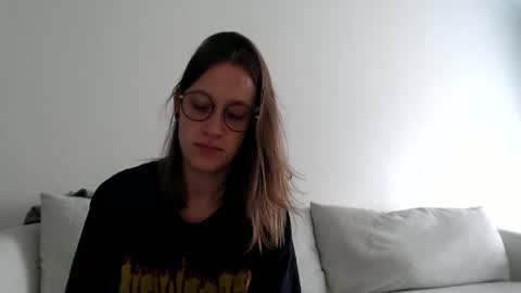 Jay  please help me reach 50 thumbs up online show from November 9, 7:32 pm