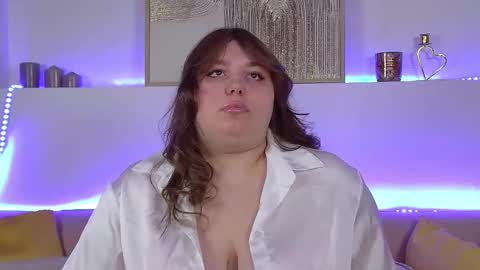 LillianHaig online show from February 24, 7:09 pm