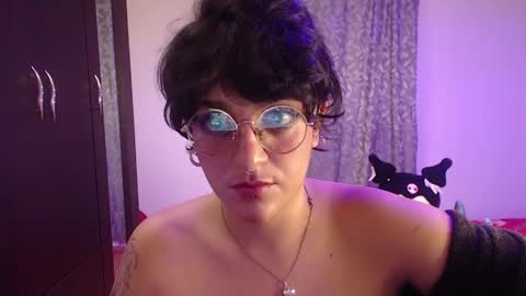 lillith online show from April 15, 1:55 pm