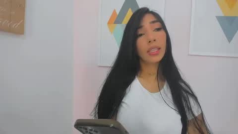 Sweety Lilly Love  online show from April 11, 2:21 pm