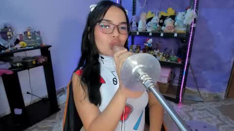 Lilly  online show from September 28, 3:24 am