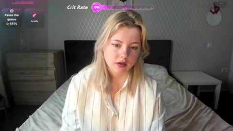 Lilly Depp online show from September 17, 3:32 pm