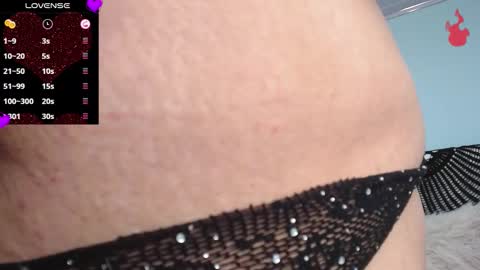 Lilly online show from November 14, 9:59 pm