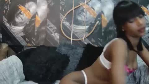 lilmissbaddiexxx online show from April 13, 9:59 pm