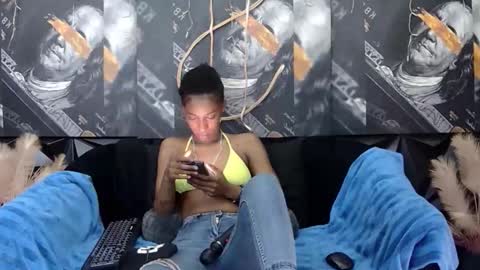 lilmissbaddiexxx online show from February 4, 7:17 pm