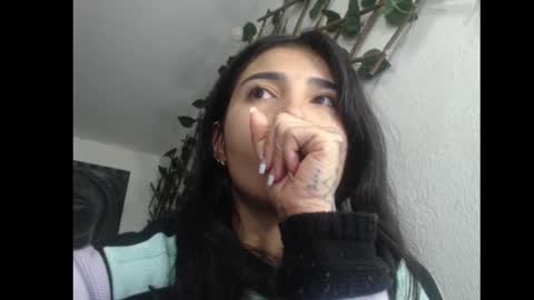 lil palacio online show from February 28, 10:52 am