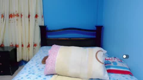 LILYB online show from September 22, 5:28 am