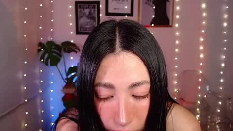 just lily online show from December 5, 11:29 pm