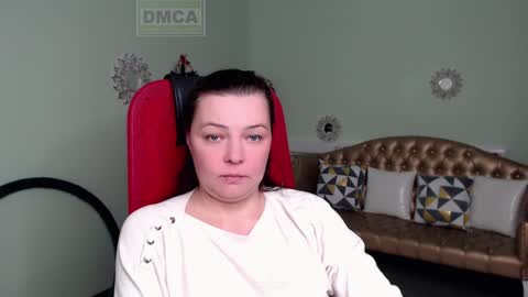 Lily online show from December 30, 5:58 am