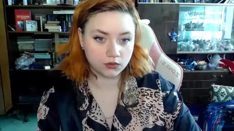 Alice online show from October 21, 8:51 am