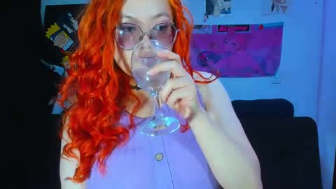lily_stone04 online show from September 10, 6:24 am