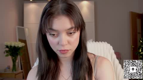 Lily   online show from December 14, 2:31 pm