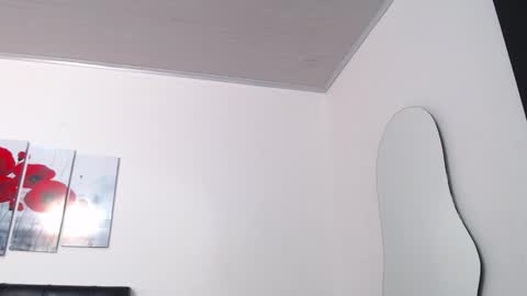 lilyfox23 online show from September 29, 9:31 pm