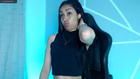 Liliana louise online show from January 4, 12:16 am