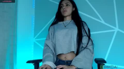 Liliana louise online show from January 22, 5:37 am