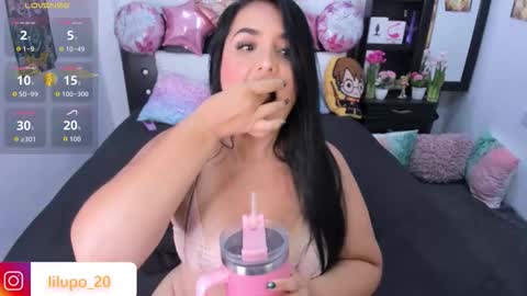 lily luna potter online show from November 7, 2:50 am