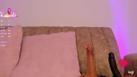 Lily  online show from September 13, 9:39 am