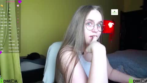 Lily online show from November 3, 5:17 pm