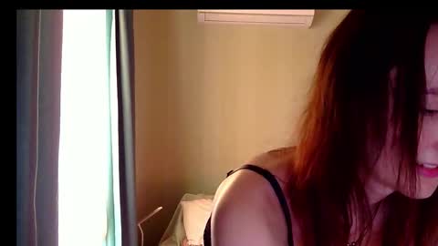 LilyXSky online show from September 20, 3:43 pm