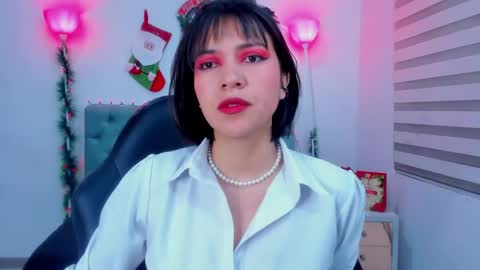  Lina Bedoya  online show from December 26, 11:43 am