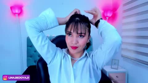  Lina Bedoya  online show from January 28, 11:49 am