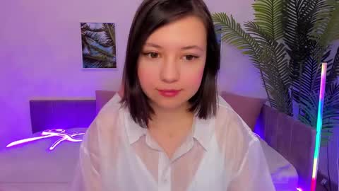 Lina online show from March 8, 1:59 am