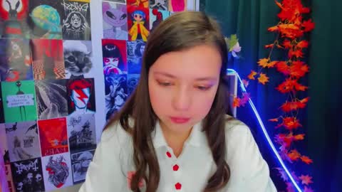 Lina online show from December 18, 2:42 am