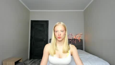 lina_kk1 online show from June 8, 1:23 am