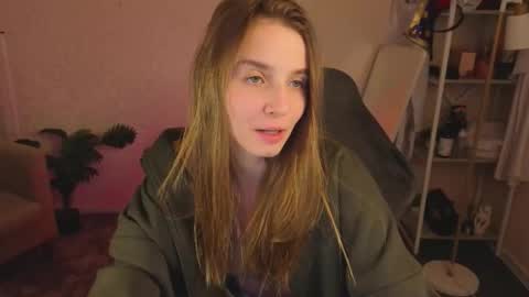 LINA online show from March 27, 1:29 am