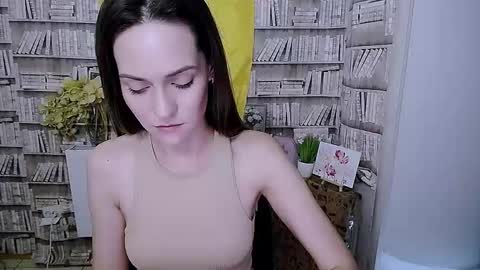 Lina online show from October 9, 10:41 am