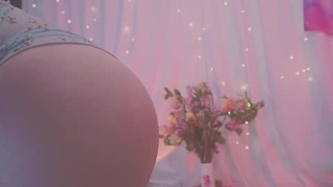 Lina online show from December 15, 5:01 am