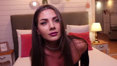 LinaReese online show from January 24, 4:48 am