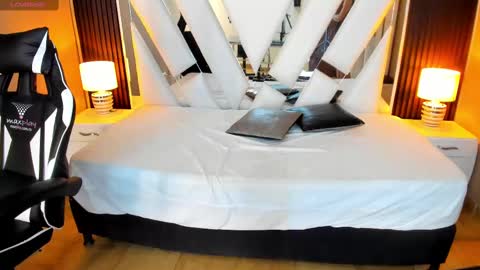  Linda  online show from September 23, 6:17 pm