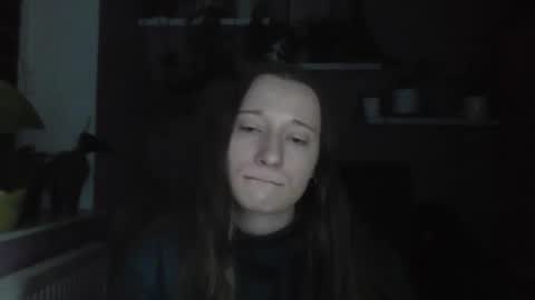 LindaAmore online show from October 30, 10:00 pm