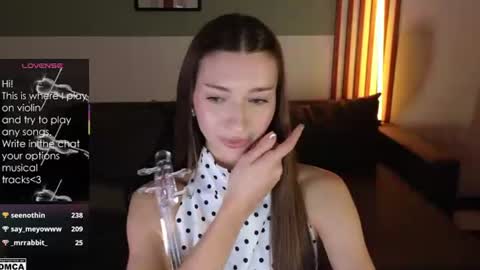 Lindsey online show from June 13, 10:07 pm