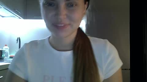 Anna online show from October 25, 6:26 pm