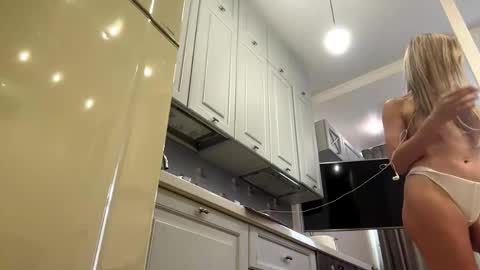 Rita online show from February 6, 9:45 am