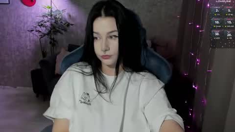 Lina online show from August 2, 5:32 am