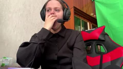 Eva online show from February 11, 9:44 am